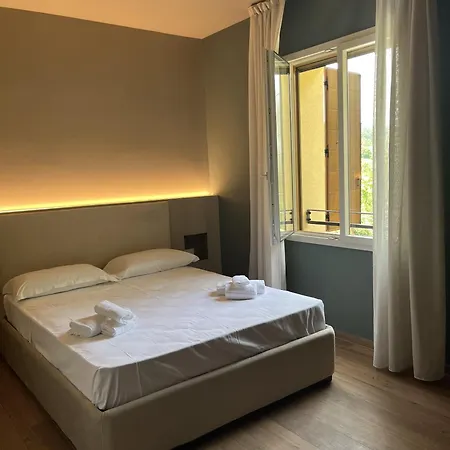 Tosa Welcome Imola Room photo