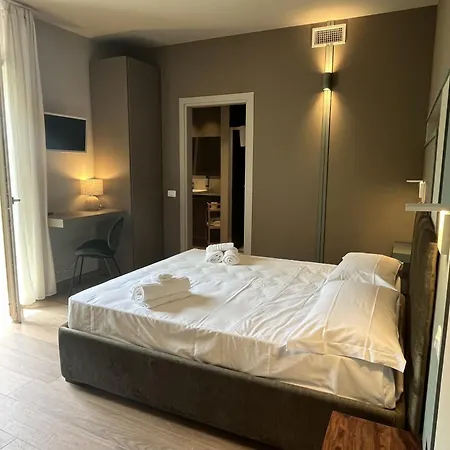 Tosa Welcome Imola Room photo